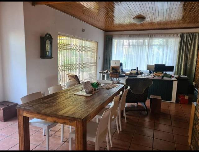 5 BEDROOM HOUSE FOR SALE IN DALPARK EXT 1